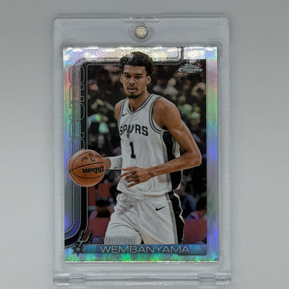 Victor Wembanyama San Antonio Spurs NBA Basketball Topps 2025 Chrome Refractor