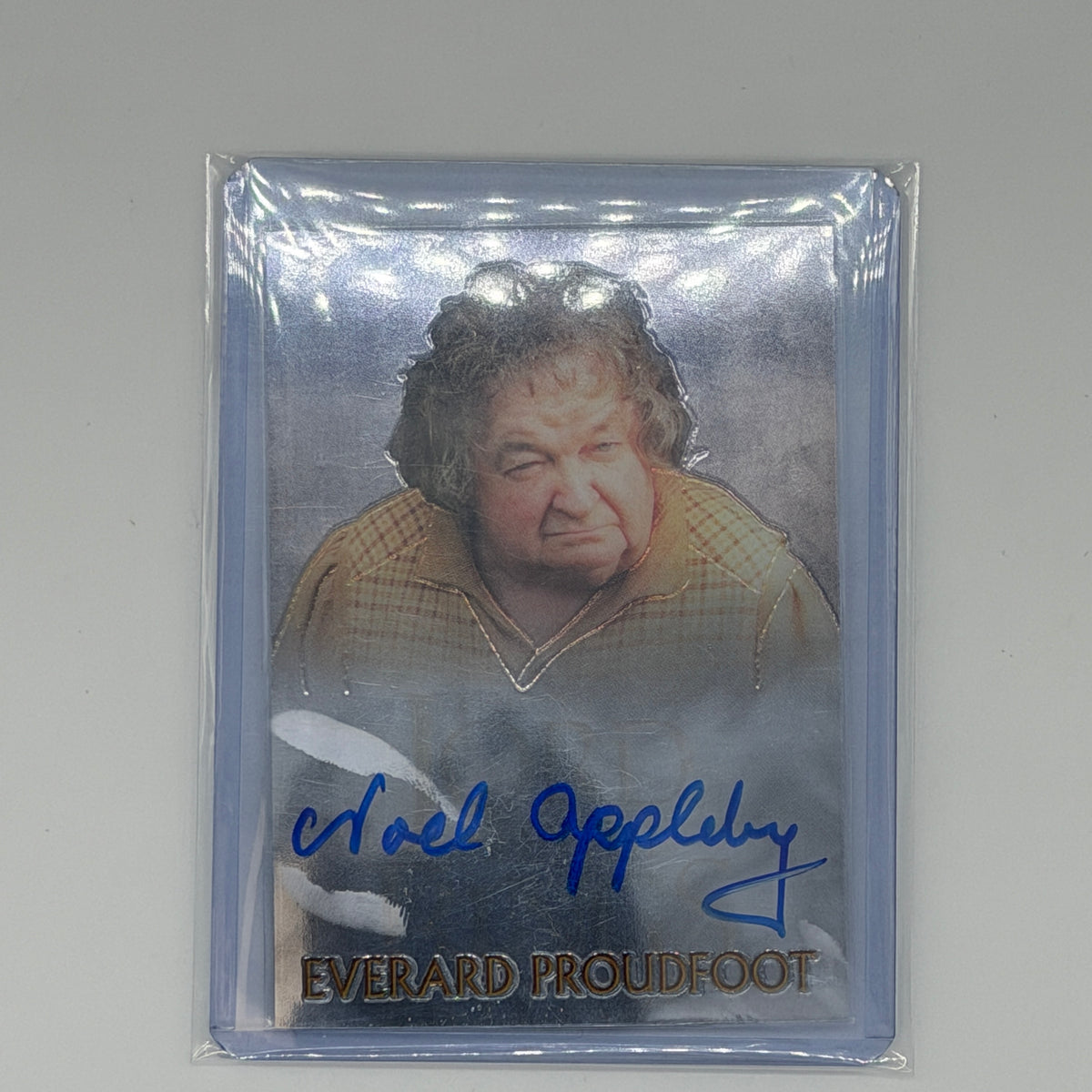 Noel Appleby as Everard Proudfoot Lord of the Rings Topps 2004 Chrome Auto