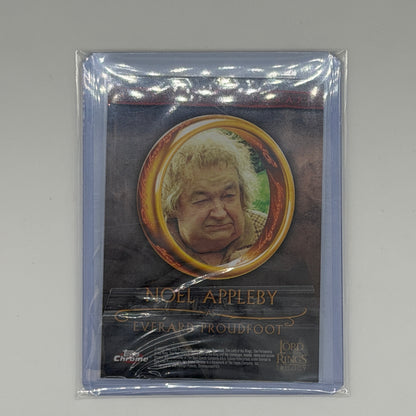 Noel Appleby as Everard Proudfoot Lord of the Rings Topps 2004 Chrome Auto